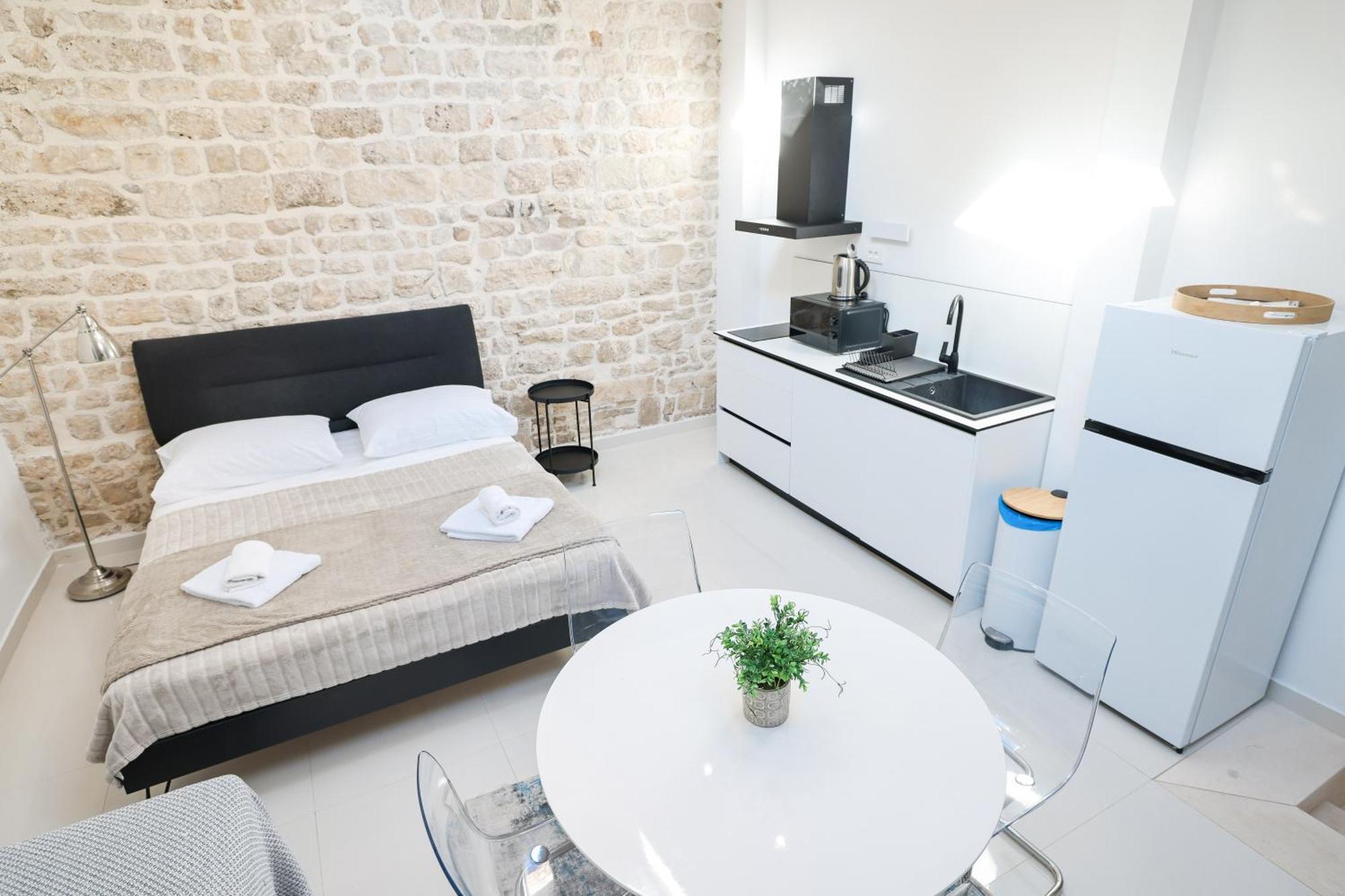 Hidden In The Center Appartement Zadar